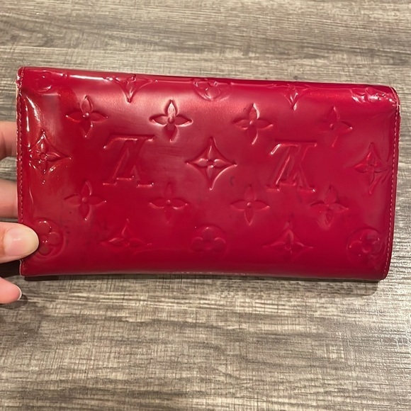 EUC LOUIS VUITTON RED VERINS SARAH  WALLET​​​​​​​ - Picture 9 of 14